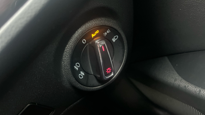 SEAT Leon 1.5 TSI EVO 150 FR Black Edition [EZ] 5dr Petrol Hatchback